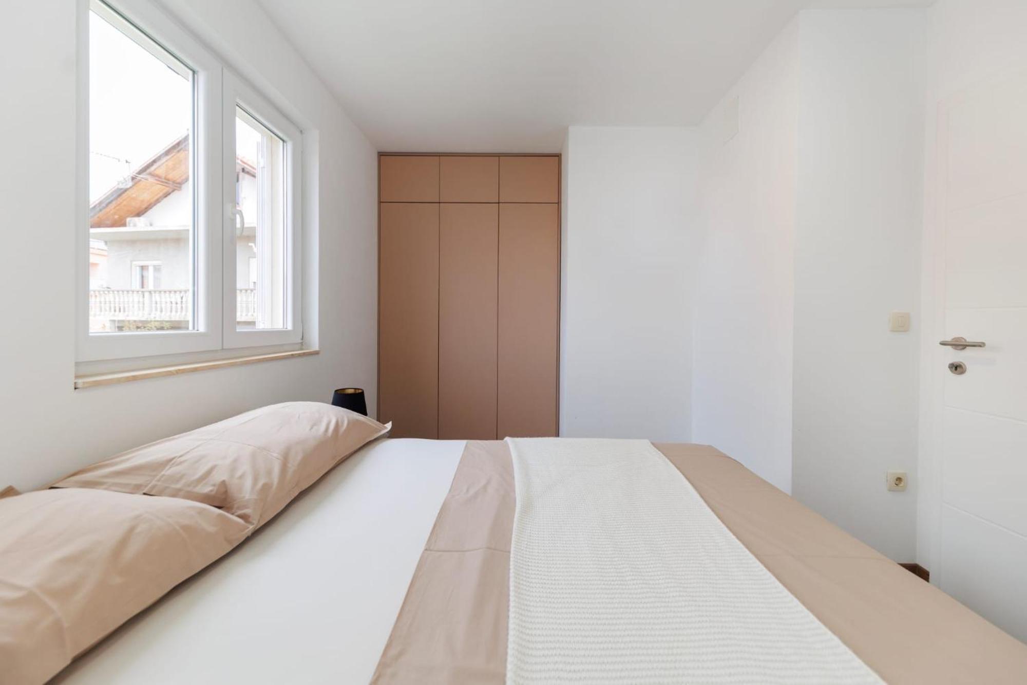 Apartments 23 And 25 With Free Private Parking Zadar Exterior photo